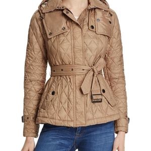 Burberry Short Finsbridge Quilted Coat